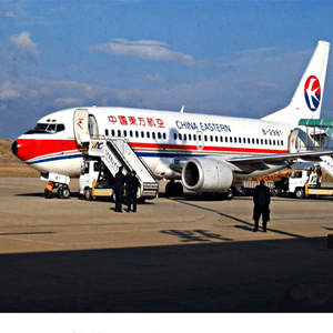 三源浦机场邮寄航空快运业稳步发展的原因是什么？